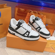 Louis Vuitton Trainer Sneaker